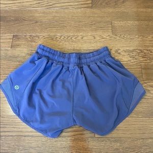 lululemon hotty hots 2.5 purple